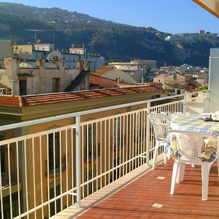 Lauro Apartment Sorrento